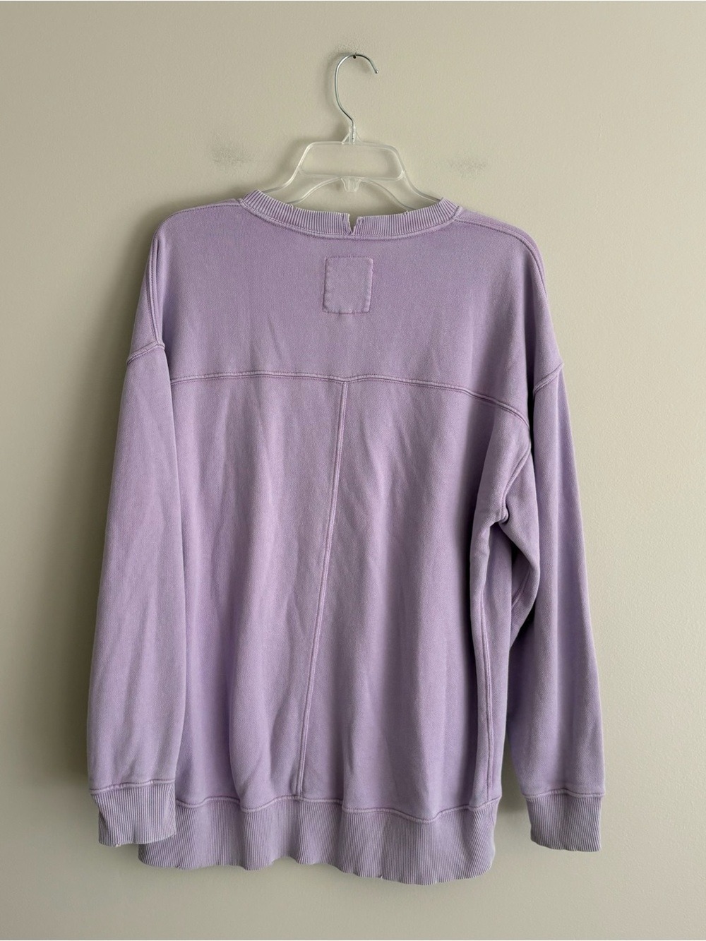 aerie Lavender 'Going Off The Rails' Graphic Crewneck Sweatshirt Size XS - Picture 2 of 6